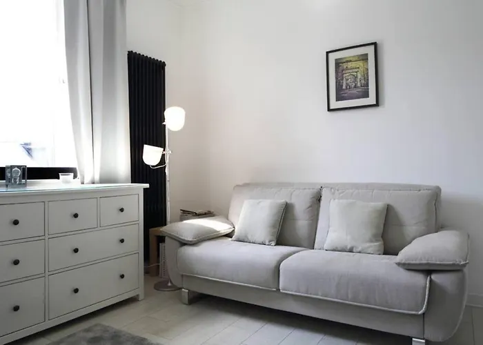 Beautiful Scandi-Inspired One Bed In Stockbridge